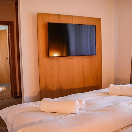 Apartmany Furkotka - Ovruc Штрбскє-Плесо Екстер'єр фото